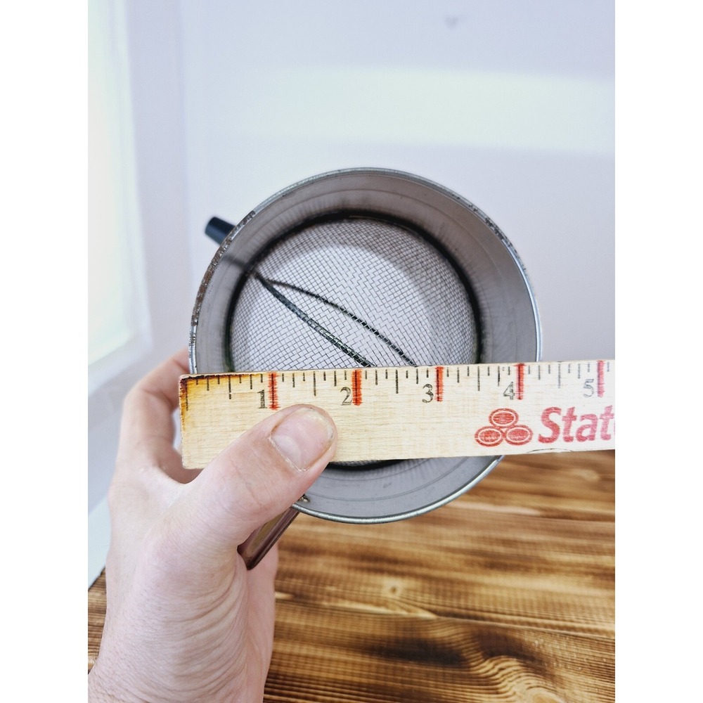Vintage Bromwell's 3 Cup‎ Measuring Hand Crank Flour Sifter Black Plastic #39 - Picture 9 of 10